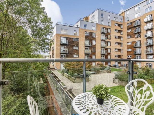 Flat for sale in Lee Chapel, Isle Of Man