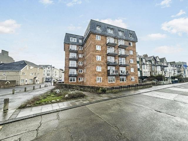 Flat for sale in West End, Bare