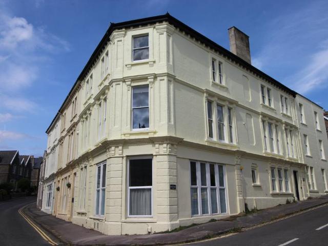 Flat for sale in Clevedon, North Somerset