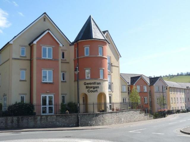 Flat for sale in Brecon, Wales