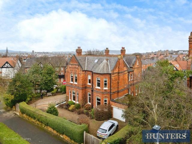 Flat for sale in South Cliff, Kepwick