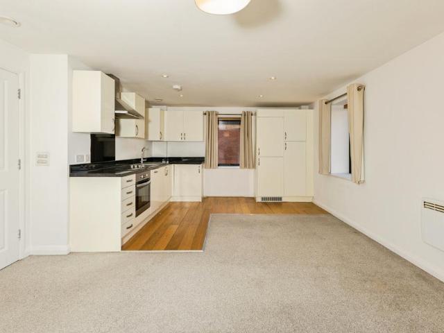 Flat for sale in Newtown, Reading
