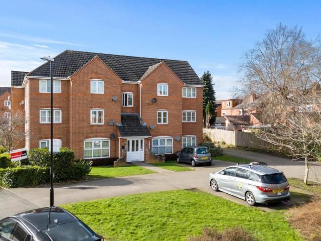 Flat for sale in West Midlands