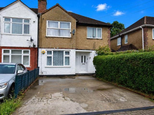Flat for sale in Greater London