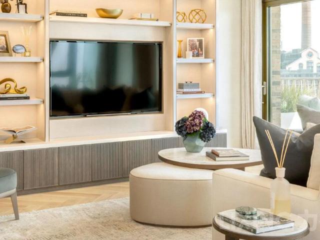 Flat for sale in Fulham, Greater London