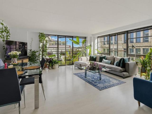 Flat for sale in Pentonville, Greater London