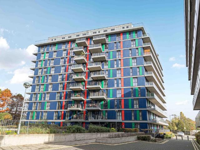 Flat for sale in Alperton, Greater London