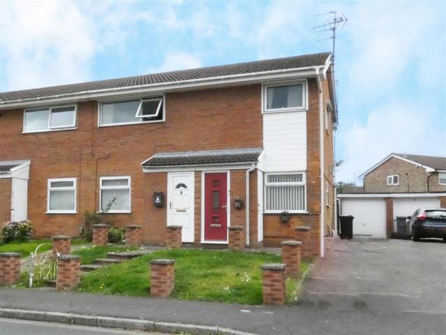Flat for sale in Huyton, Knowsley
