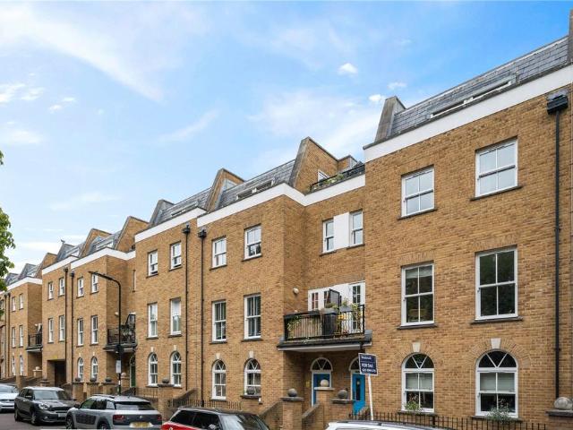 Flat for sale in Clapton, Lower Clapton