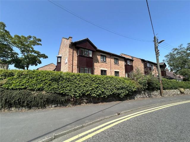 Flat for sale in Healeyfield