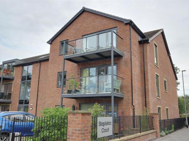 Flat for sale in Swanland, East Riding Of Yorkshire