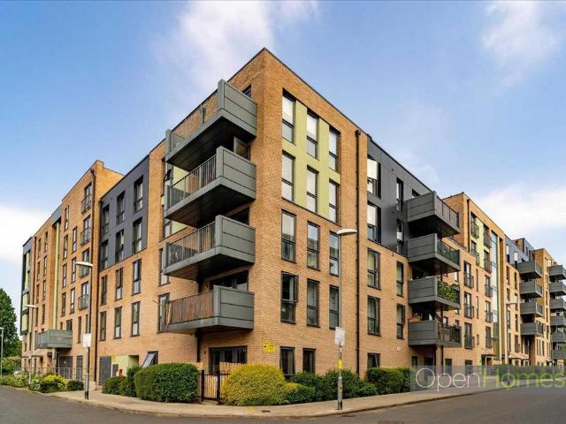 Flat for sale in Colindale, Isle Of Man