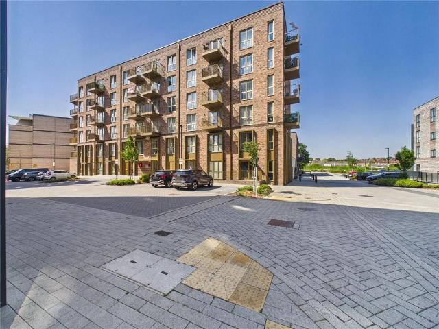 Flat for sale in Moulsham, Chelmsford