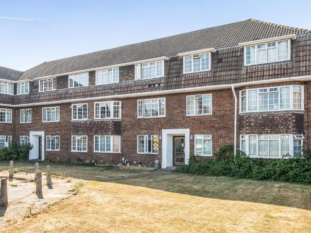 Flat for sale in London Borough of Merton, Greater London