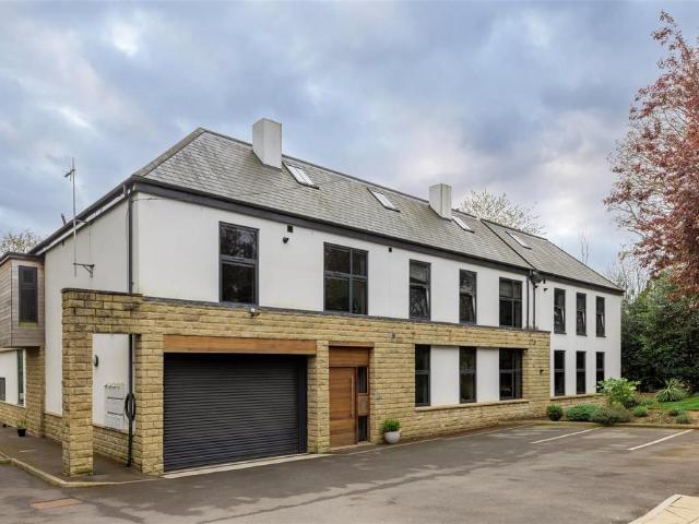 Flat for sale in Chapel Allerton, West Yorkshire