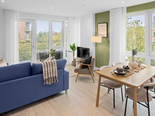 Flat for sale in Kidbrooke, Greater London