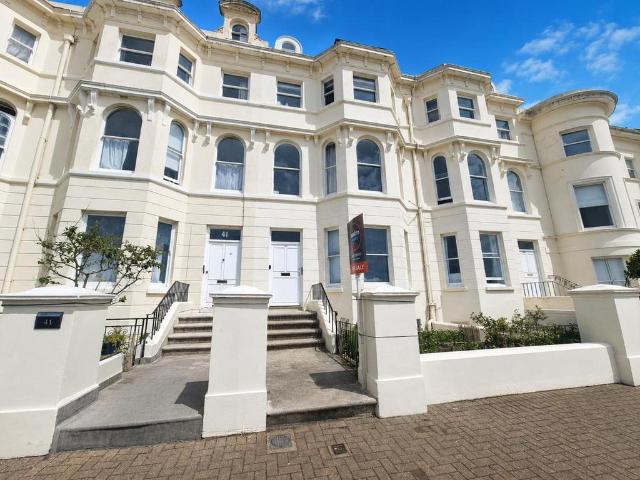 Flat for sale in Clapham, West Sussex