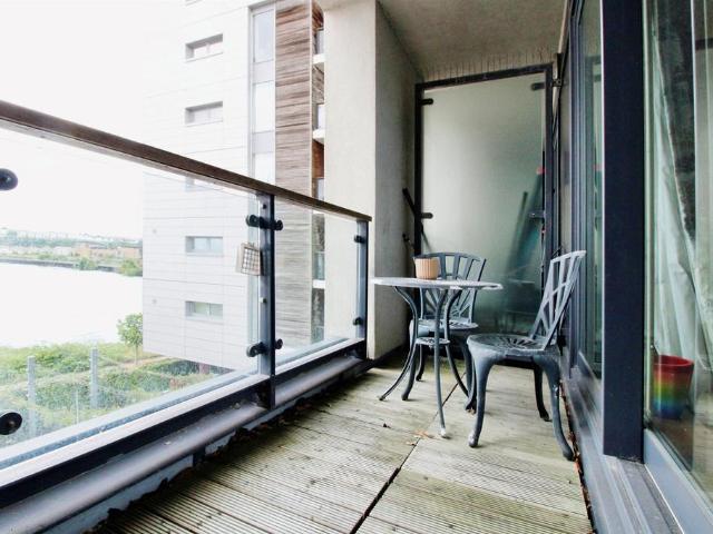 Flat for sale in Cardiff International Sports Village, Falcon Lodge