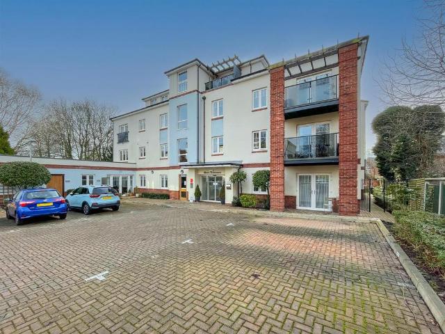 Flat for sale in Old Wharf, City Of Leicester