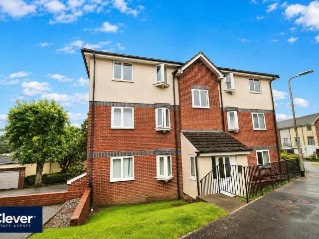 Flat for sale in Mount Wise