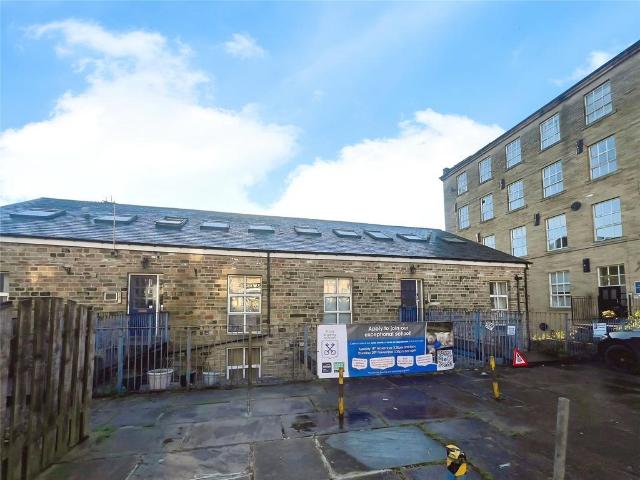 Flat for sale in Friendly, Sowerby Bridge