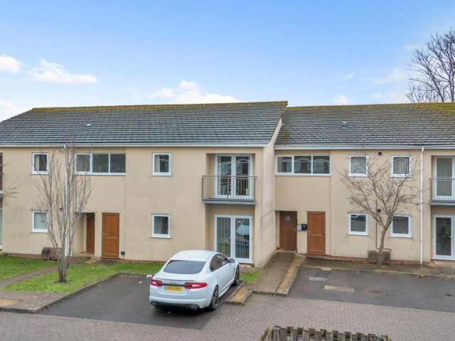 Flat for sale in Feckenham, City Of Bristol