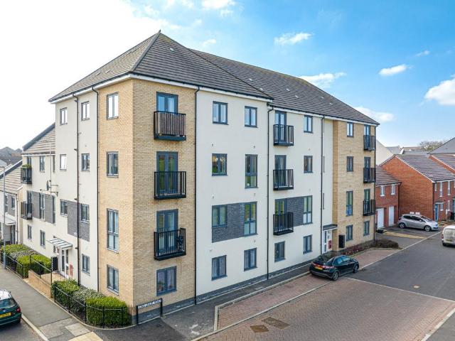 Flat for sale in Patchway, South Gloucestershire