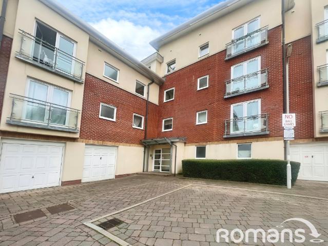 Flat for sale in Priest Down, Hampshire