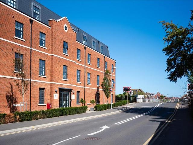 Flat for sale in Middle Deal, Ash