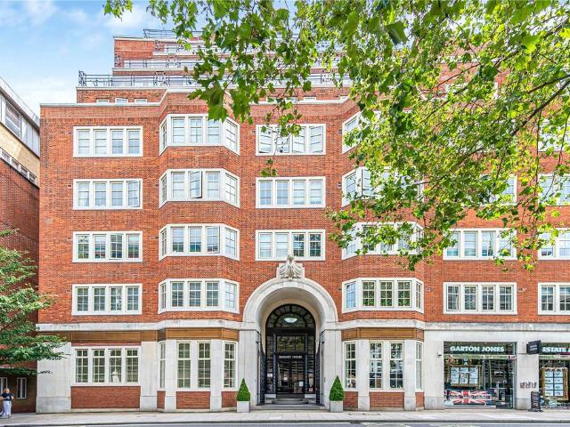 Flat for sale in Westminster, Greater London