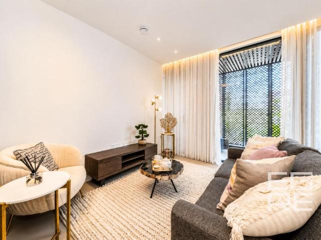 Flat for sale in King's Cross, Greater London