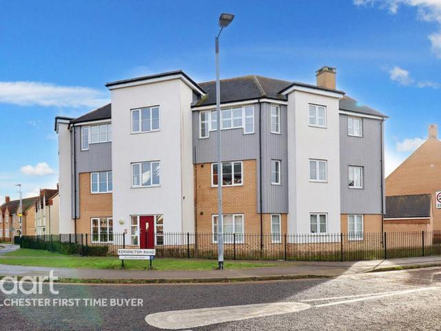 Flat for sale in Colchester, Essex