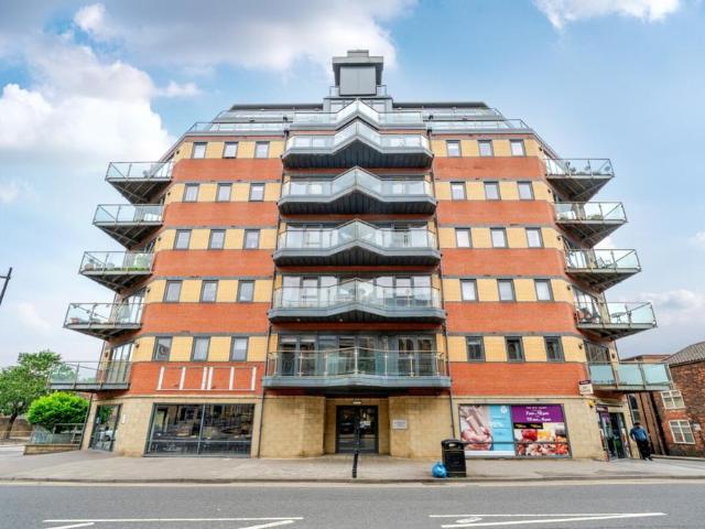 Flat for sale in New Boultham, Brayford