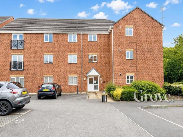Flat for sale in Cradley, West Midlands