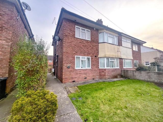 Flat for sale in Patchway