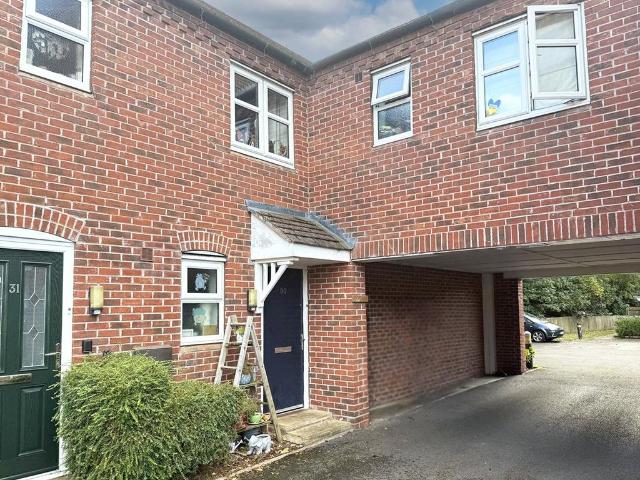 Flat for sale in Cherry Orchard, Frankwell