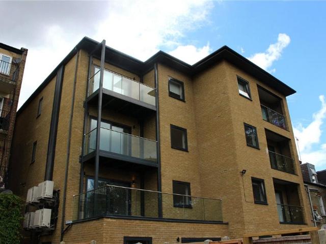 Flat for sale in Greater London