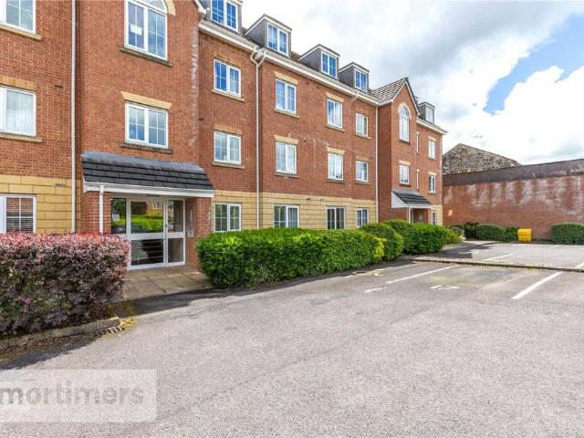 Flat for sale in Livesey, Blackburn