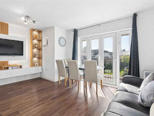 Flat for sale in Ardleigh Green, Greater London