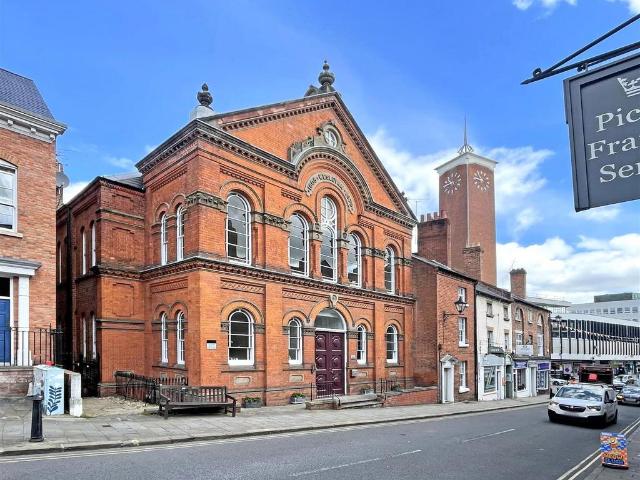 Flat for sale in Frankwell
