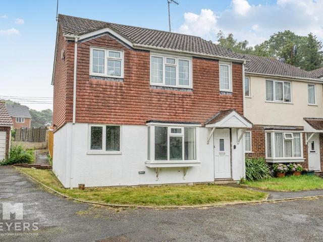 Flat for sale in Wool, Bovington Camp