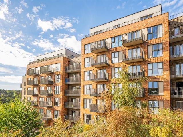 Flat for sale in Ringlestone, Maidstone