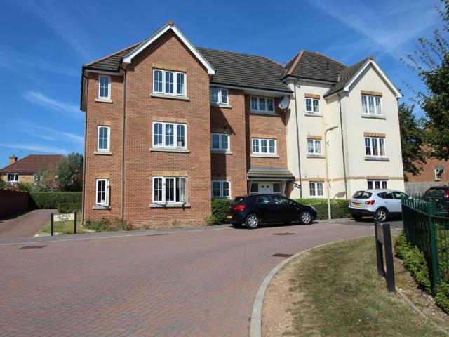 Flat for sale in Whiteley, Fareham