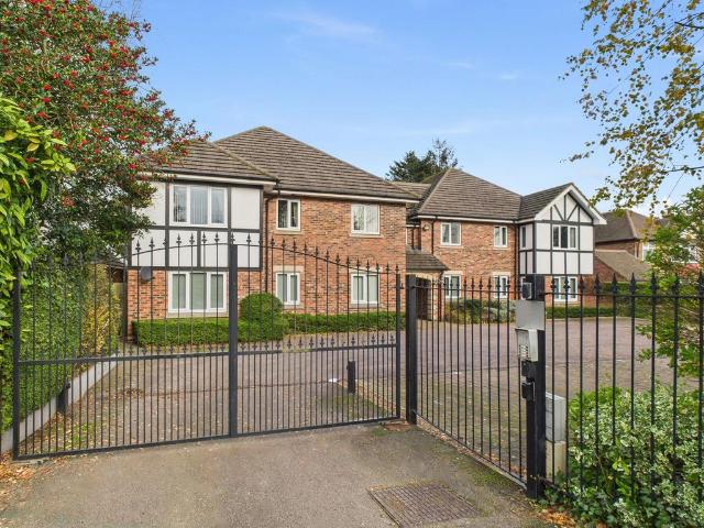 Flat for sale in Woodthorpe, Gedling
