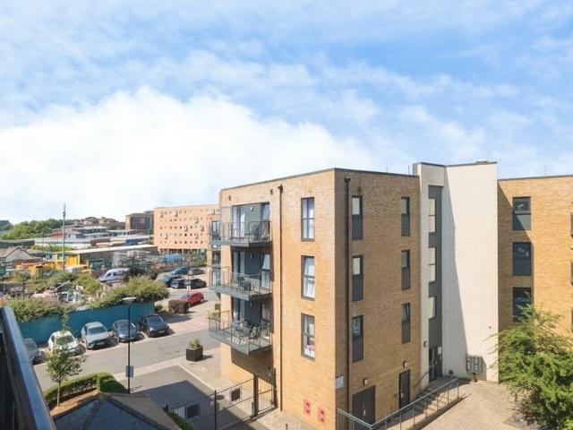 Flat for sale in St Mary's, City Of Southampton