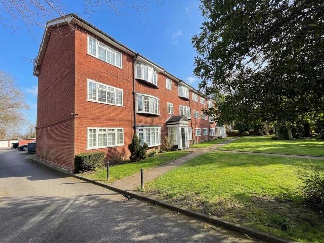 Flat for sale in Trafford Park, Greater Manchester