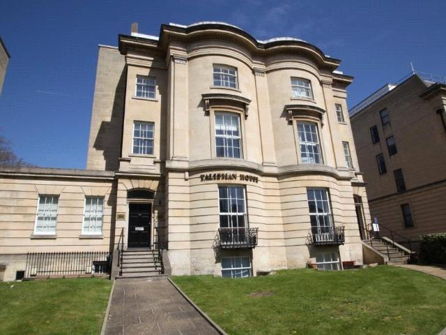 Flat for sale in Newtown, Reading