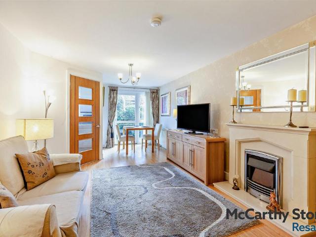 Flat for sale in Collier Row, Greater London