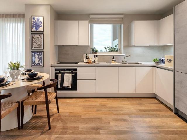Flat for sale in Leyton, Greater London