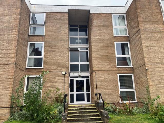 Flat for sale in Egerton Park, Birkenhead